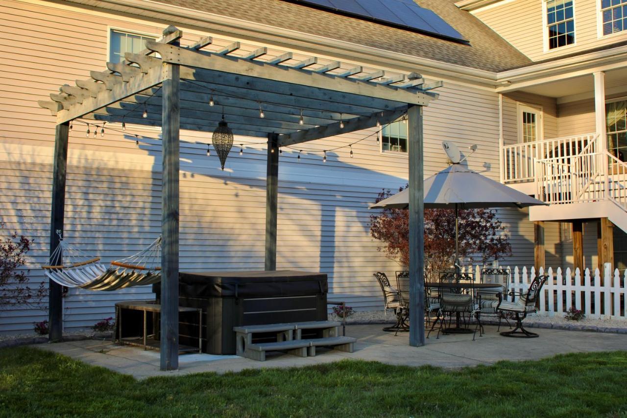Pillow And Paddock B&B La Grange Bagian luar foto